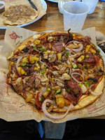 Mod Pizza food