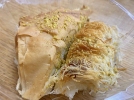 Sarkis Pastry food