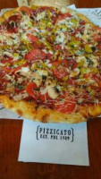 Pizzicato Gourmet Pizza food