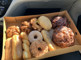 Gross Donuts food