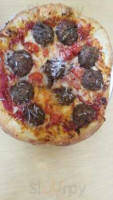 Valentino's Pizza food