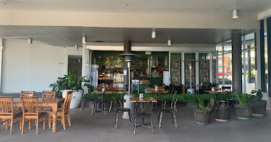 Giri Kana Cafe inside