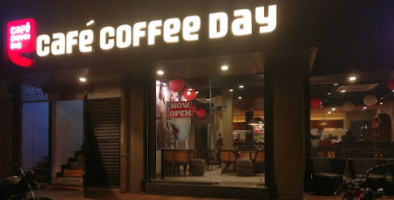 Café Coffee Day outside