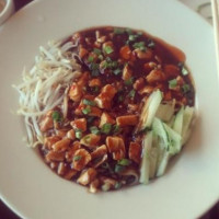 Vii Pho Asian Bistro food