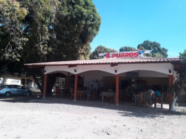 Kpurros Cafe inside