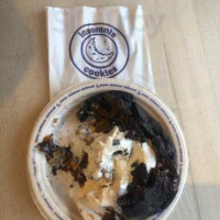 Insomnia Cookies food