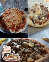 Alfresco Pizzeria food