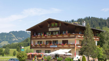 Restaurant-Pension Alpenblick outside