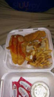 Brians Fish'n 4 Chicken food