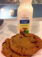 Captain Cookie And The Milkman food