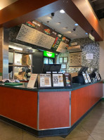 Wingstop inside