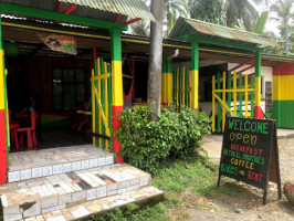 Lion Rasta Cafe outside