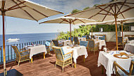 J.k. Lounge Capri food