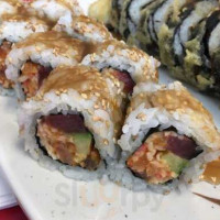 Iou Sushi Iv food