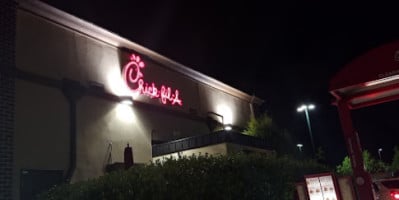 Chick-fil-a outside