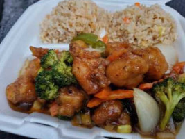 Asian Wok Ii food
