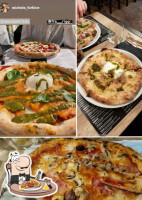 360° Gradi Pizzeria Delia food