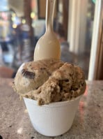 Moo's Gourmet Ice Cream food