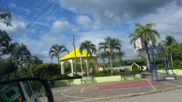 Parque Don Juan outside