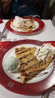 Le Grenier A Crepes food