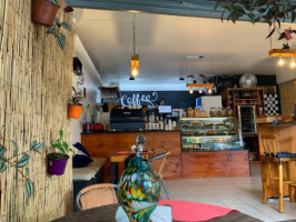 Café Bohío inside
