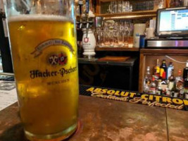 Huber-haus German Bier Hall food