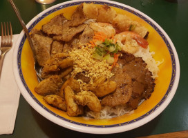 Mi Hong Restaurant food