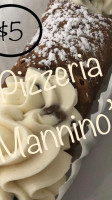 Pizzeria Manninos food