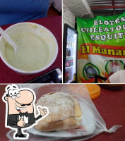 Chileatoles El Manantial food