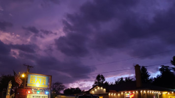 Bay Shore And Grill outside