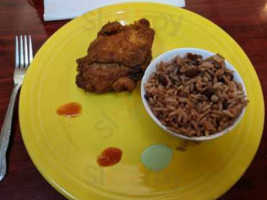 Pollo Royal Restaurant food