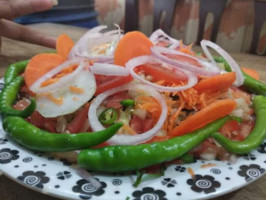 সোনার বাংলা হোটেল food