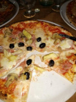 Pizzeria Reginella food