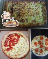 La Buena Pizza food