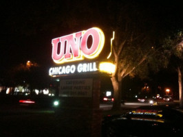 Uno Pizzeria Grill Orlando International Drive outside