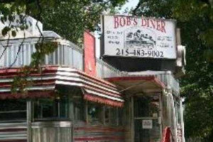 Bob's Diner outside