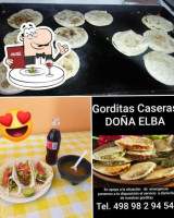 Gorditas Caseras Doña Elba food