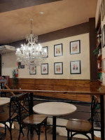 Pancho Fierro Café Ica inside