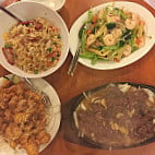 Chan's Canton Village food