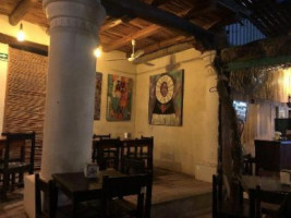 Restaurant Bar Jardín inside