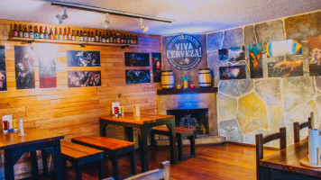 Viva Cerveza! Gastropub Beer Store La Carolina food