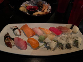 Azuma Sushi And Teppan food