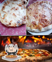 Pizzeria Amici Miei food