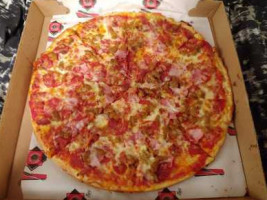 Pizza Talia food