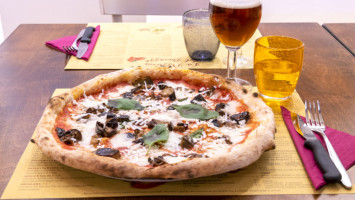 La Pizzeria Del Barazzo food