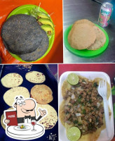 Mega Gorditas food