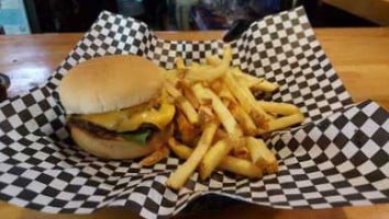 Greeley Avenue Bar And Grill food