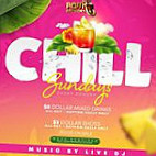 The Gourmet Grill Dentro