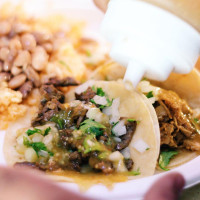 Tacos el Muchacho Alegre food