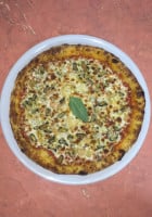 Tel Pizza food